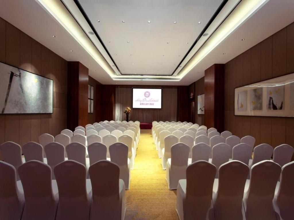 Ming Du Lakeside Hotel 南寧 エクステリア 写真
