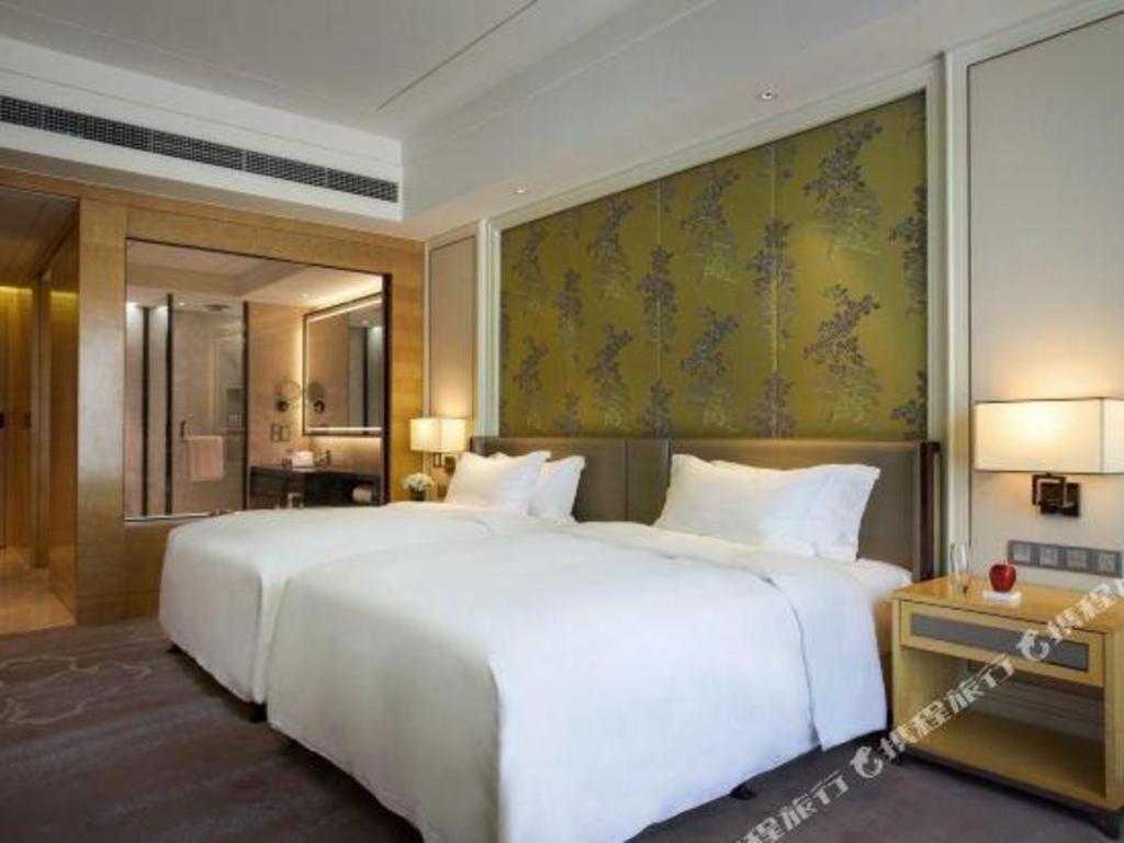 Ming Du Lakeside Hotel 南寧 エクステリア 写真