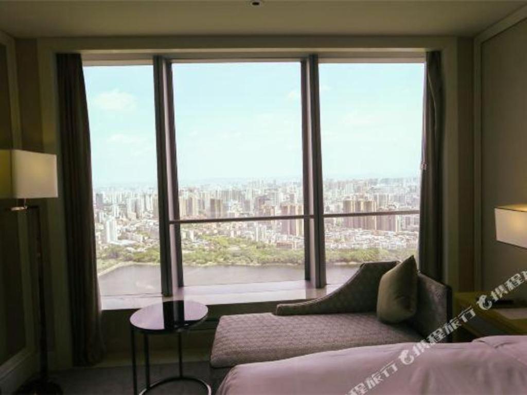 Ming Du Lakeside Hotel 南寧 エクステリア 写真